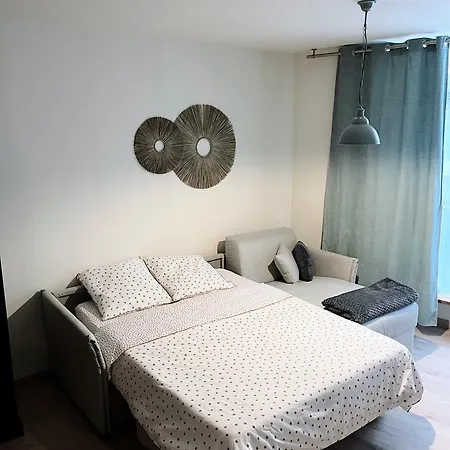House דירה